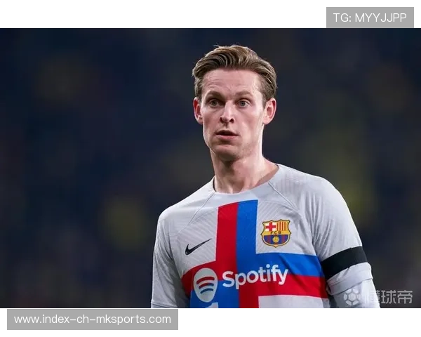 巴萨后场连续短传脱困，德容转身摆脱太丝滑