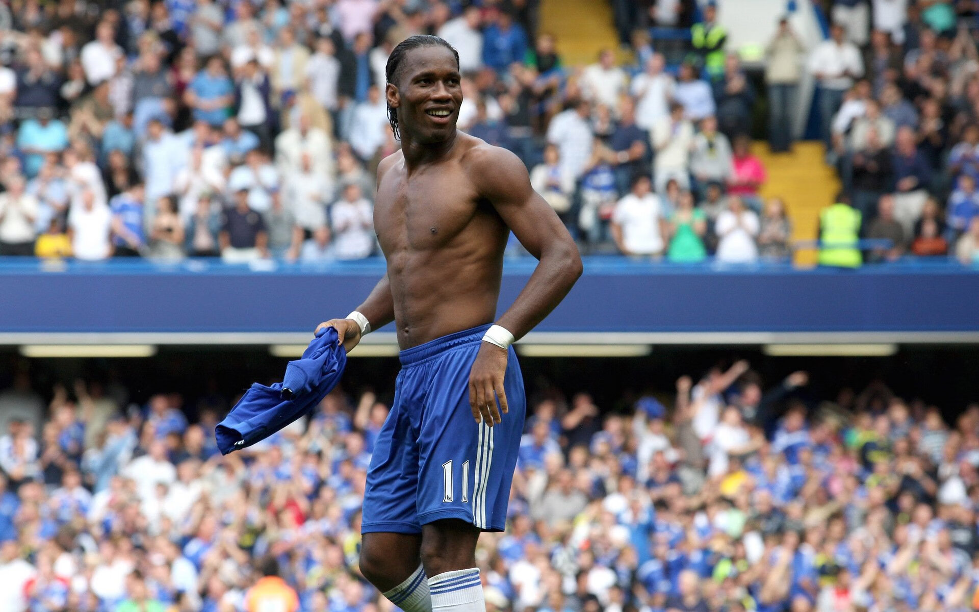 世界游泳2026年将试点无裁判电子判罚短距离项目